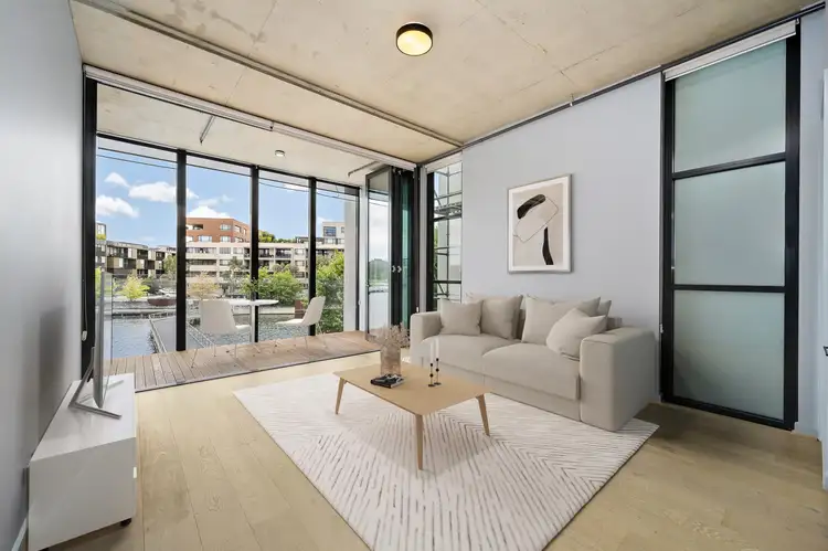 108/45 Eastlake Parade, Kingston ACT 2604