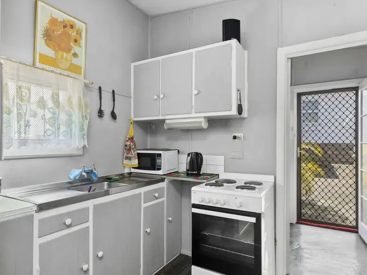 Fourth view of Homely block of units listing, 4a Archbold Road, Long Jetty NSW 2261
