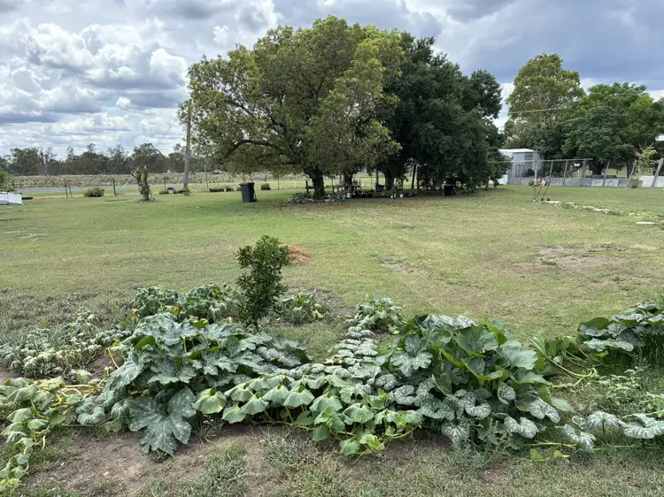 90-92 MACINTYRE STREET, Yetman NSW 2410
