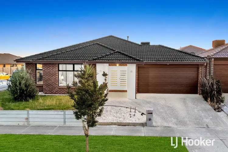 36 Sloane Drive, Clyde North VIC 3978
