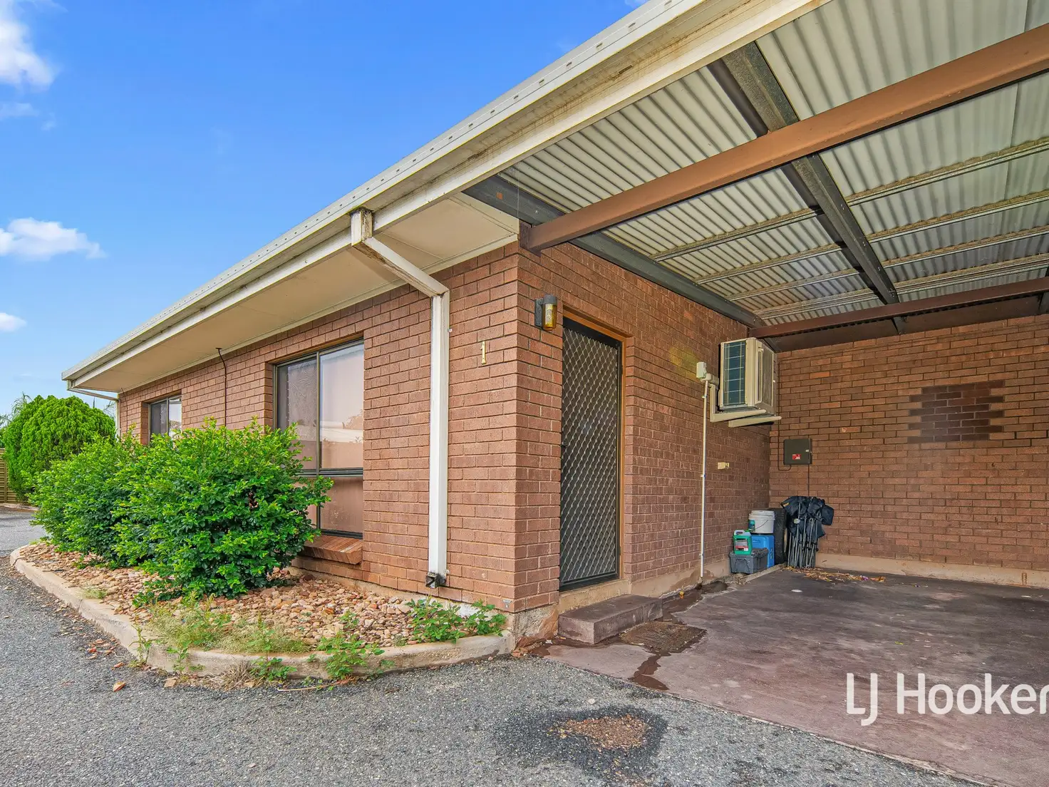 Main view of Homely unit listing, 1/7 Weaving Court, Araluen NT 870