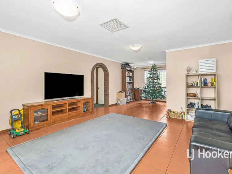 Fifth view of Homely unit listing, 1/7 Weaving Court, Araluen NT 870