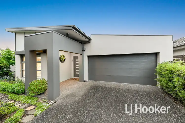 18 Lindeman Street, Berwick VIC 3806