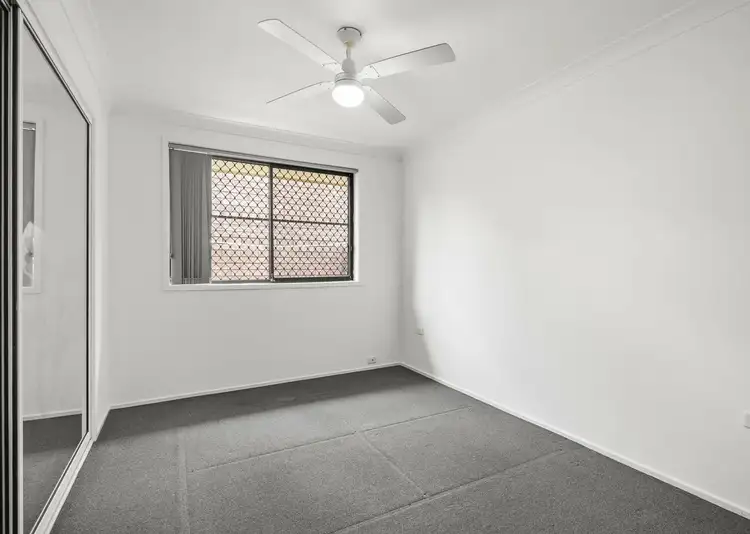 Sixth view of Homely villa listing, 6/29 Blackwood Avenue, Minto NSW 2566