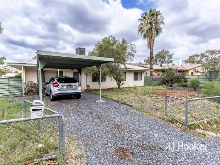 31 Gilbert Place, Larapinta NT 875