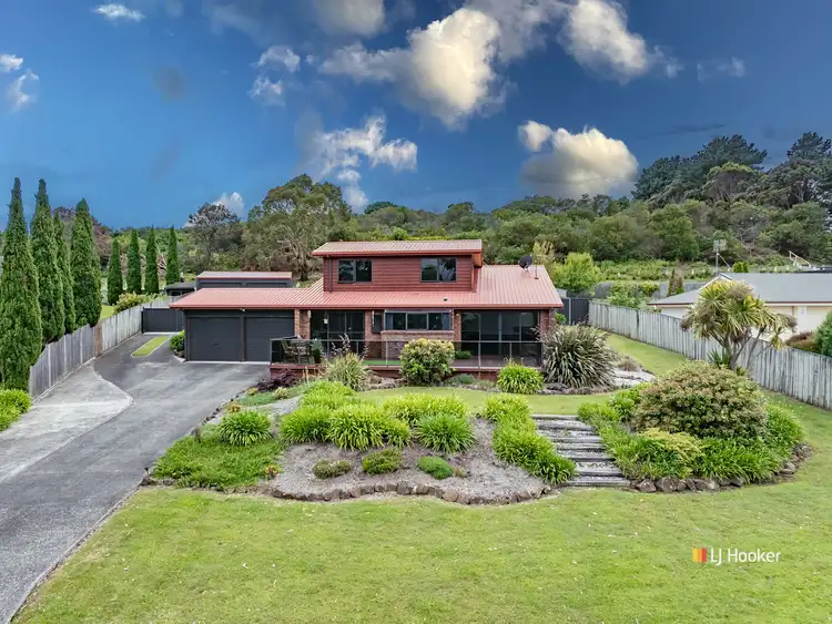 18 Golf Links Road, Wynyard TAS 7325