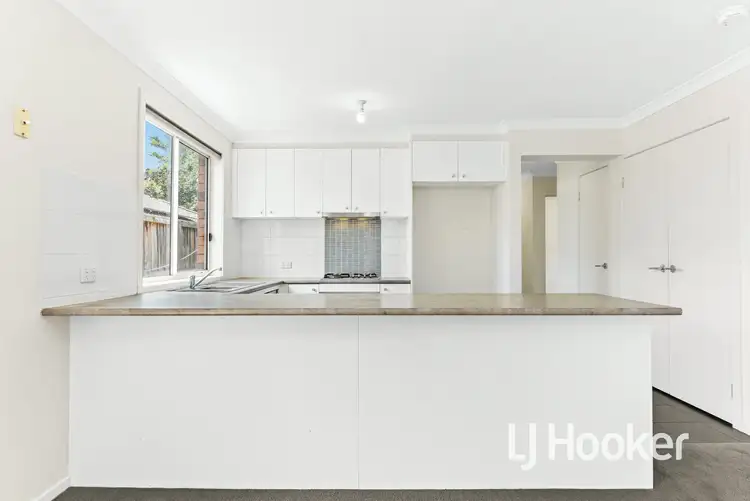 Sixth view of Homely house listing, 20 Kimberley Grove, Pakenham VIC 3810