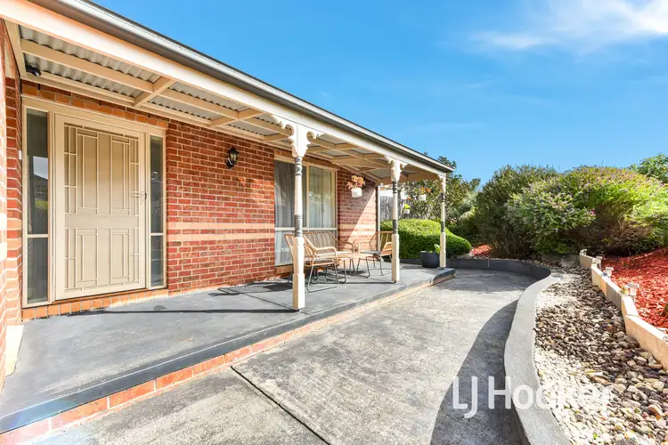 Third view of Homely house listing, 8 Rachael Court, Pakenham VIC 3810