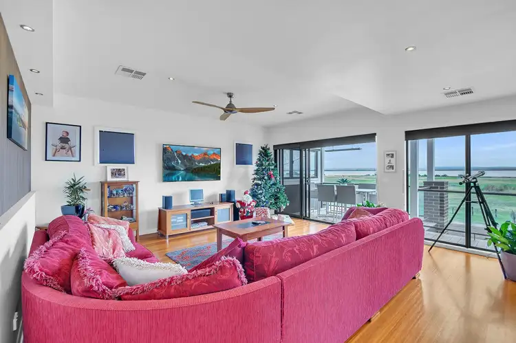Fifth view of Homely house listing, 10 View Street, Paynesville VIC 3880