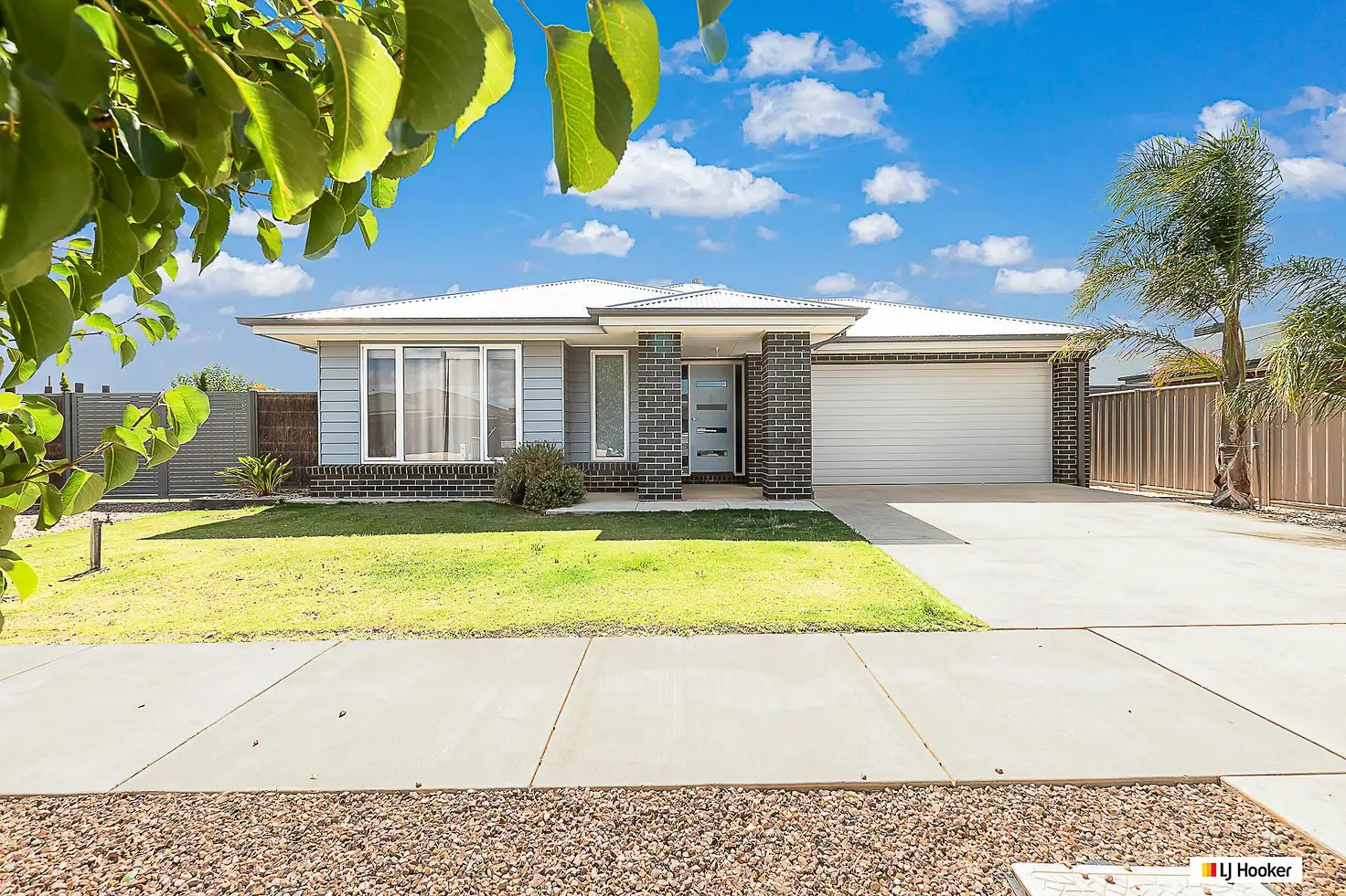 Main view of Homely house listing, 10 Cochrane Street, Echuca VIC 3564