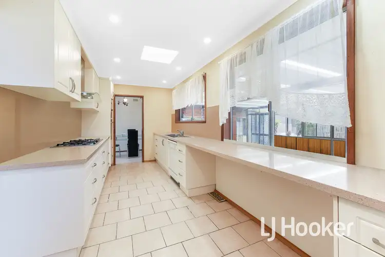 Fourth view of Homely house listing, 27 Winnima Avenue, Hampton Park VIC 3976