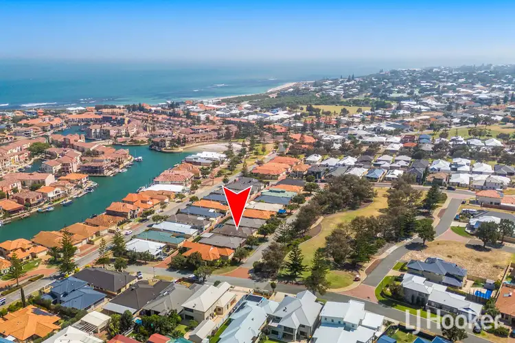 Second view of Homely house listing, 5 Masthead Way, Wannanup WA 6210