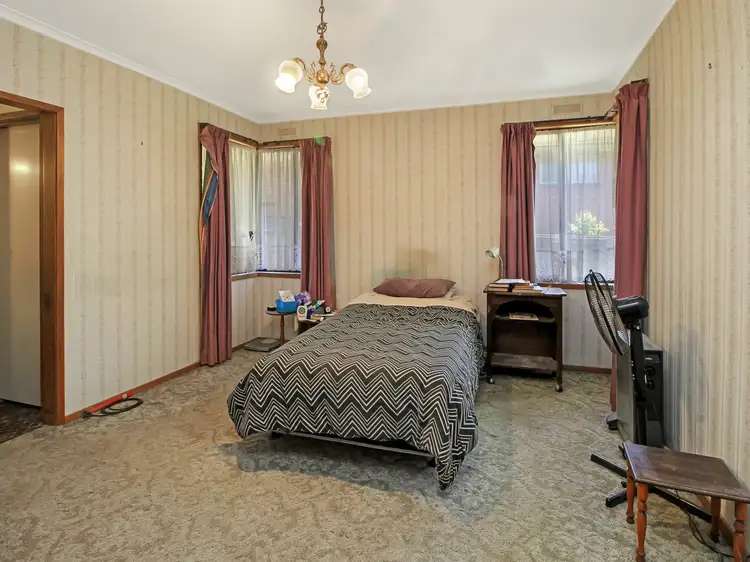 Sixth view of Homely house listing, 13 Pope Street, Bairnsdale VIC 3875