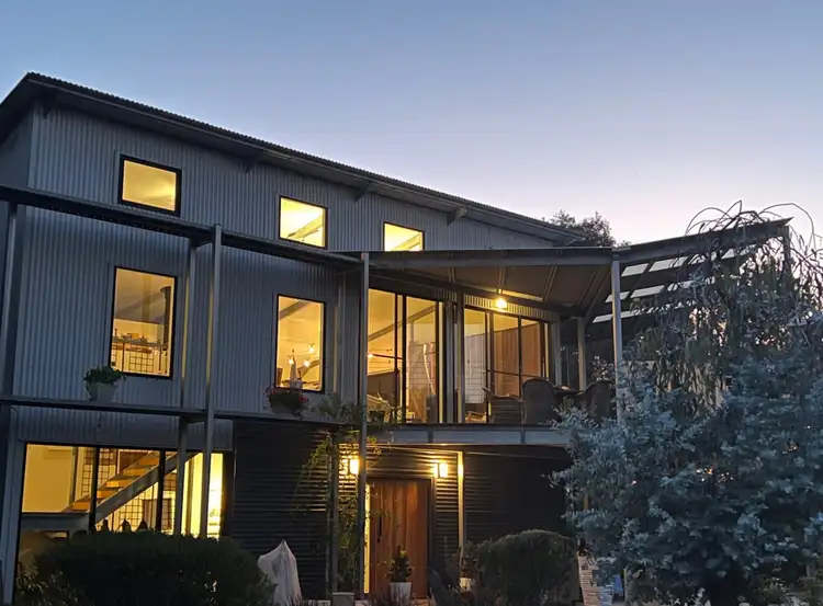 170 Lagoon Drive, Yallingup WA 6282