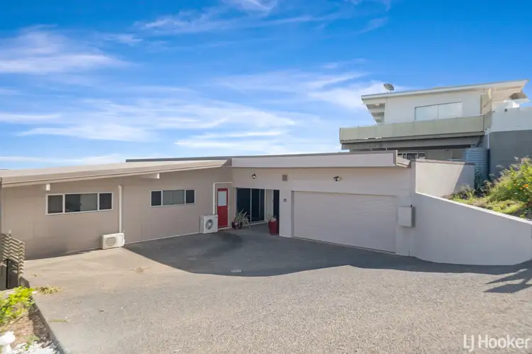 23 Buccaneer Avenue, Lammermoor QLD 4703