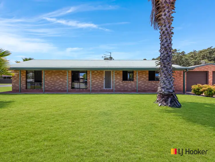 Second view of Homely house listing, 2 Eugenia Place, Maloneys Beach NSW 2536