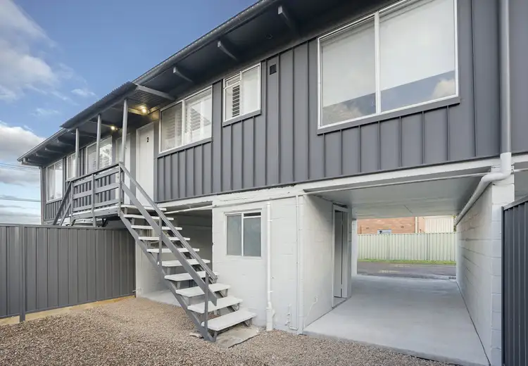 Main view of Homely unit listing, 2/15 A Boonal Street, Singleton NSW 2330