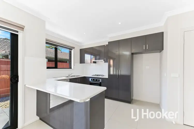 Fifth view of Homely unit listing, 3/36 Codrington Street, Cranbourne VIC 3977