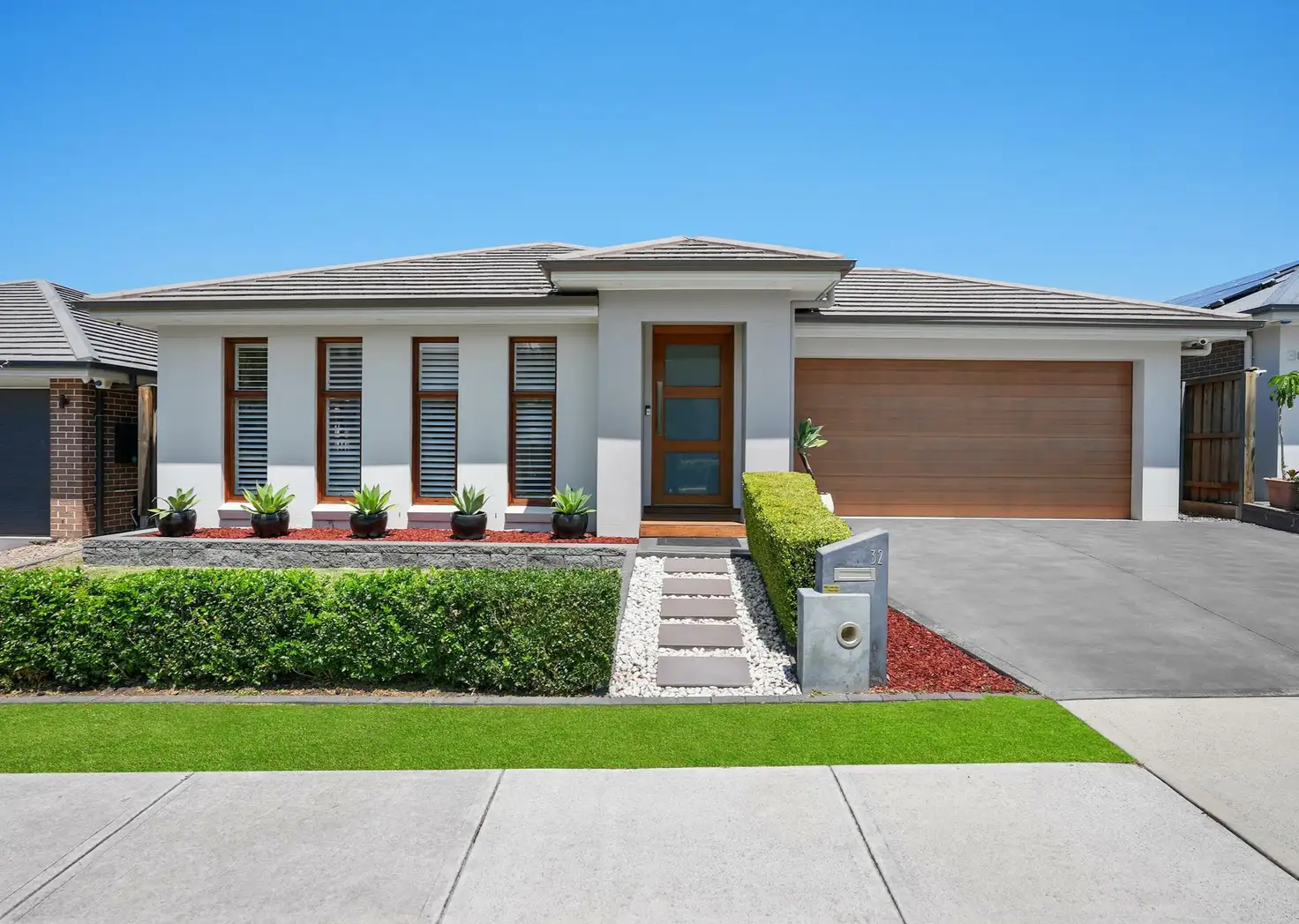Main view of Homely house listing, 32 Dowie Drive, Claymore NSW 2559