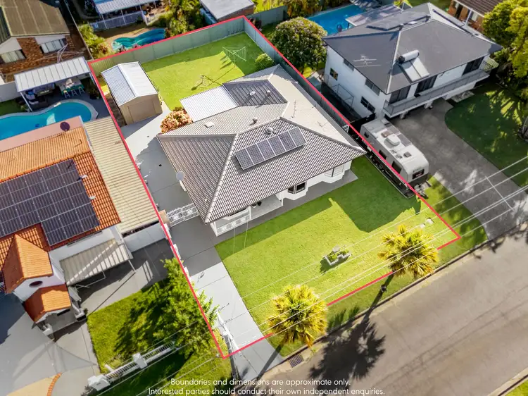 Second view of Homely house listing, 7 Beacon Crescent, Newport QLD 4020