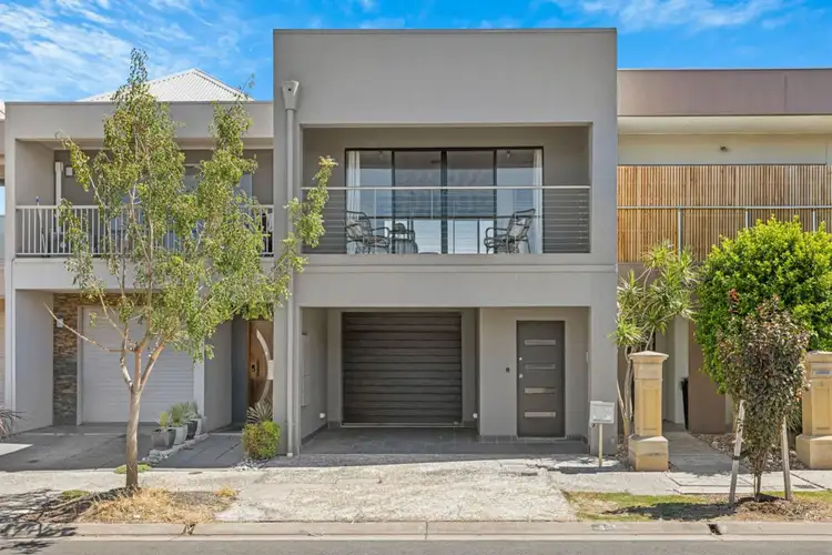 5 Pine Court, Mawson Lakes SA 5095