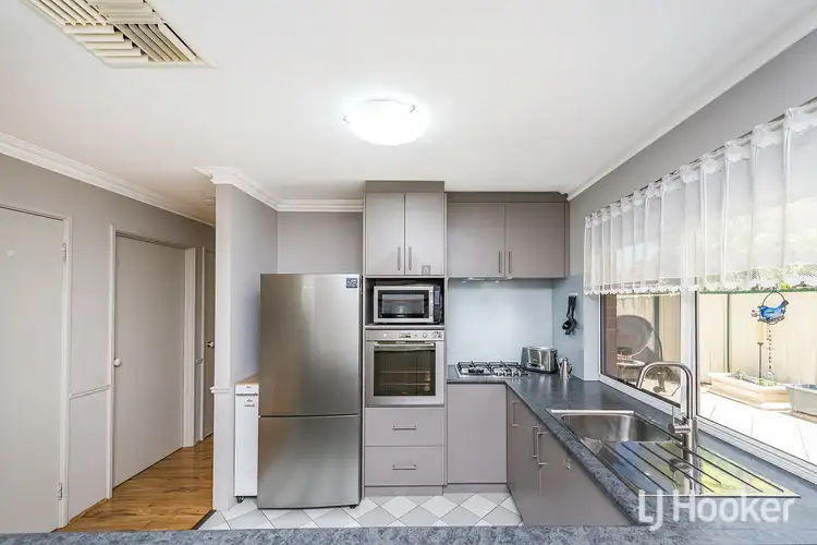 Fourth view of Homely villa listing, 8/2 Glennis Close, Gosnells WA 6110