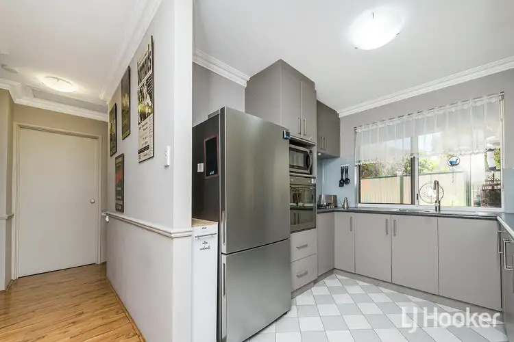 Fifth view of Homely villa listing, 8/2 Glennis Close, Gosnells WA 6110