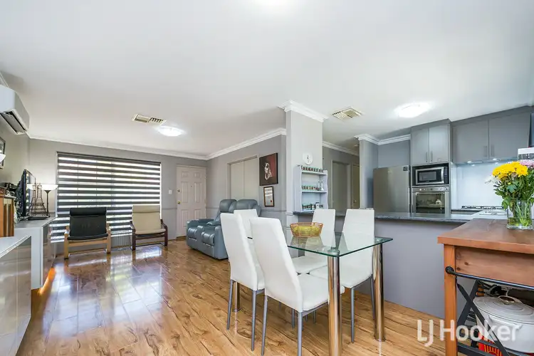 Sixth view of Homely villa listing, 8/2 Glennis Close, Gosnells WA 6110