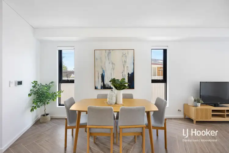 Fifth view of Homely semi-detached listing, 1/43 Craig Avenue, Moorebank NSW 2170