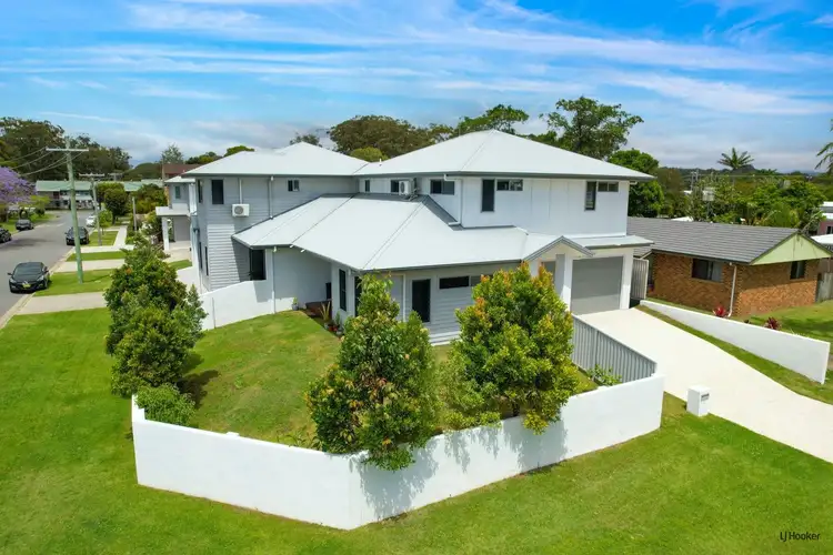 1/8 Parry Street