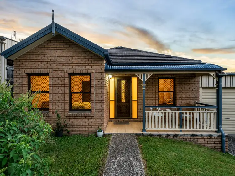8 Clearpoint Way