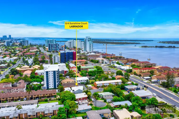 6/4 Sunshine Court, Labrador QLD 4215