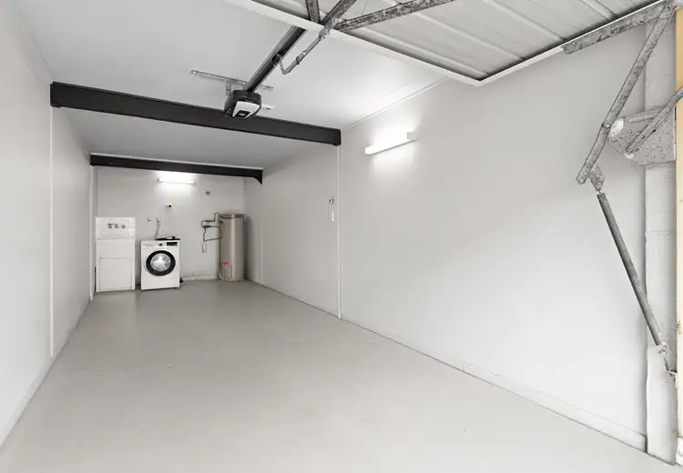 Sixth view of Homely house listing, Unit 4/15 Agnes Street, Morningside QLD 4170