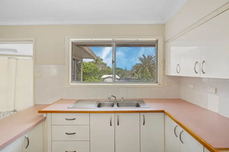 Sixth view of Homely house listing, 16 Kalimna Drive, Clontarf QLD 4019