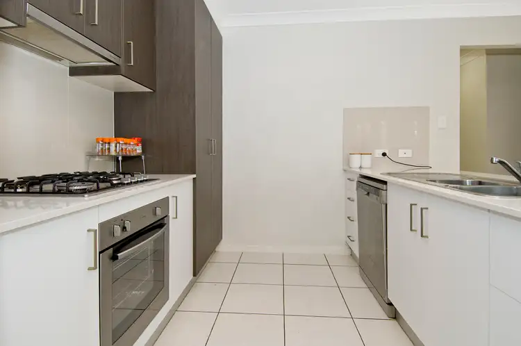 Sixth view of Homely house listing, 2 Tomaree Place, Waterford QLD 4133