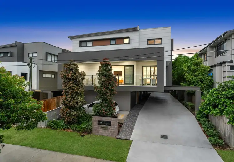 Main view of Homely townhouse listing, 1/20 Rawlinson Street, Murarrie QLD 4172