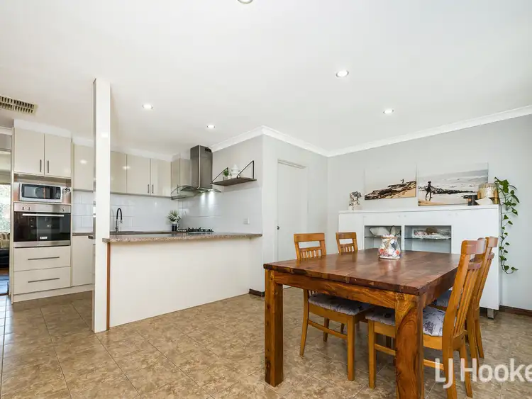 Fourth view of Homely house listing, 5 Tawny Way, Thornlie WA 6108