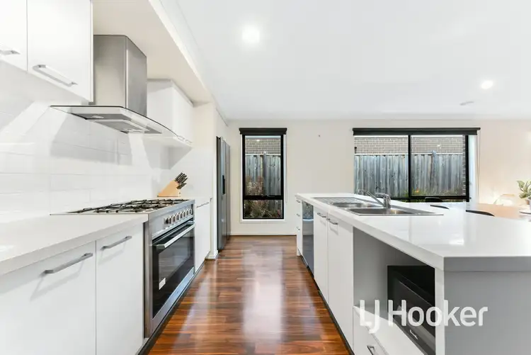 Fourth view of Homely house listing, 19 Vantage Drive, Pakenham VIC 3810