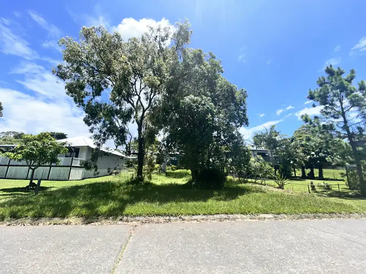 9 Mawarra Street, Macleay Island QLD 4184