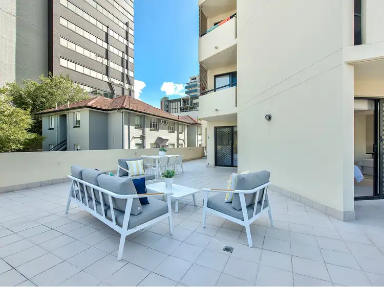 Sixth view of Homely apartment listing, 1/474 Upper Edward Street, Spring Hill QLD 4000