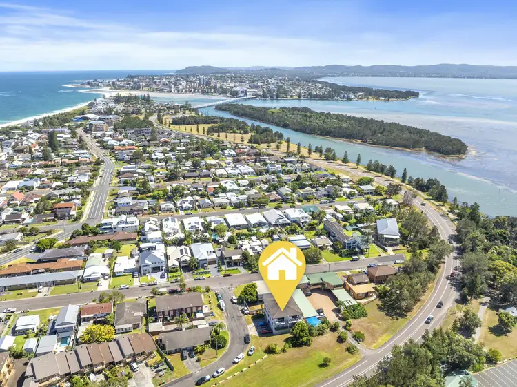 Fourth view of Homely apartment listing, 3/6 Lynch Crescent, The Entrance North NSW 2261