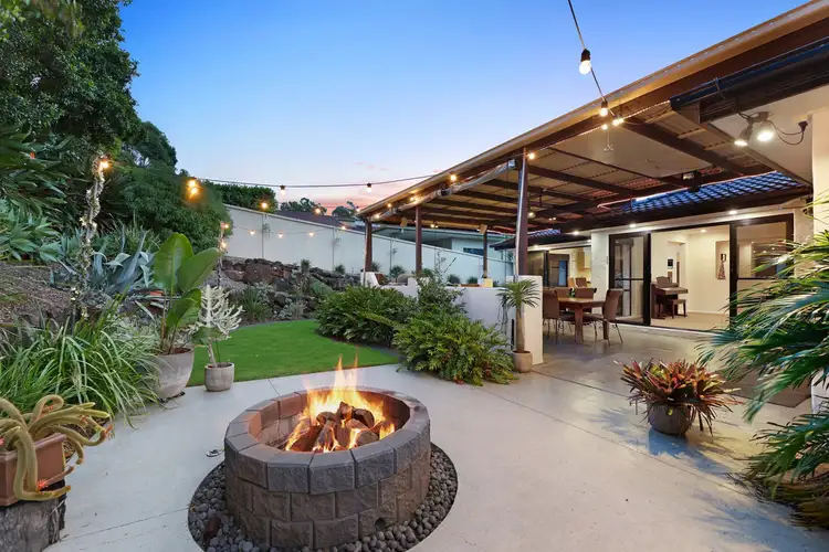 11 Petworth Court, Arundel QLD 4214