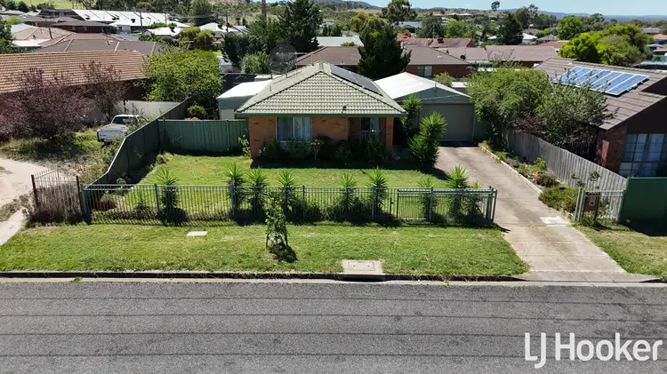 52 Jonathan Drive