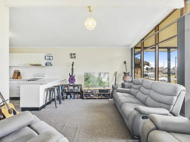 Second view of Homely house listing, 11 Cunningham Road, Killarney Vale NSW 2261