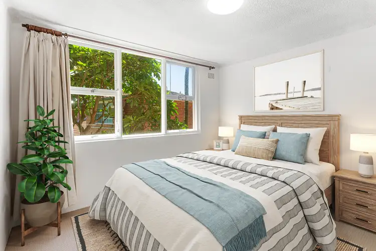 Fifth view of Homely apartment listing, 5/27 Hawkesbury Avenue, Dee Why NSW 2099