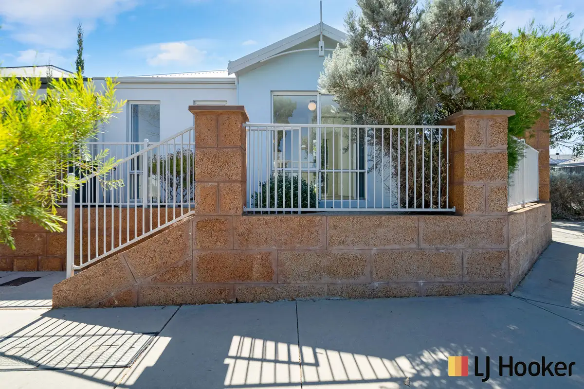 Main view of Homely house listing, 66 Bauer Circle, Banksia Grove WA 6031