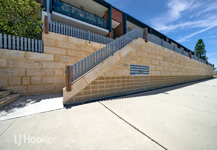6/50 Commander Drive, Alkimos WA 6038