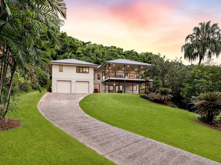 4 Fallon Close, Brinsmead QLD 4870