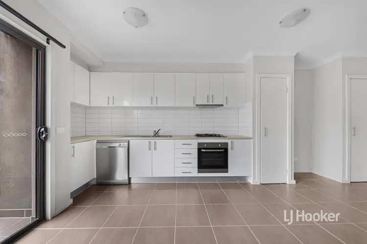 Fourth view of Homely townhouse listing, 9 Burssi Circuit, Doreen VIC 3754