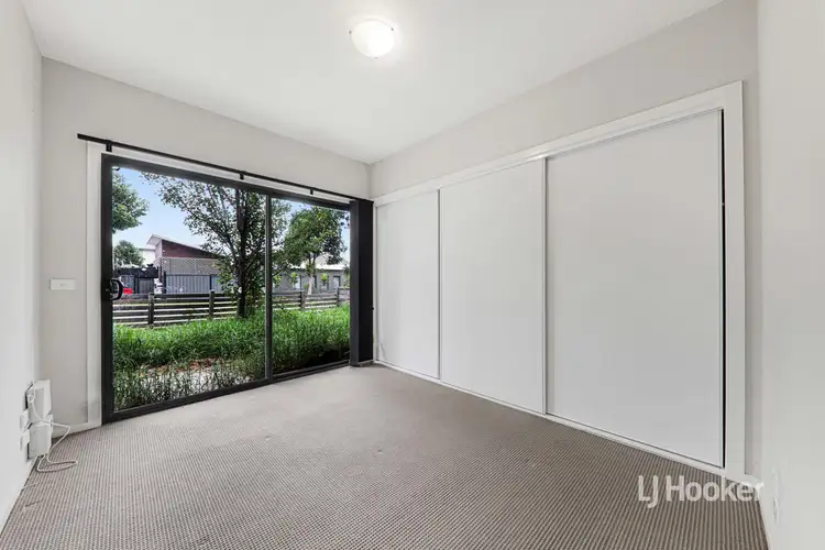 Fifth view of Homely unit listing, 11/20 Hyde Park Avenue, Craigieburn VIC 3064